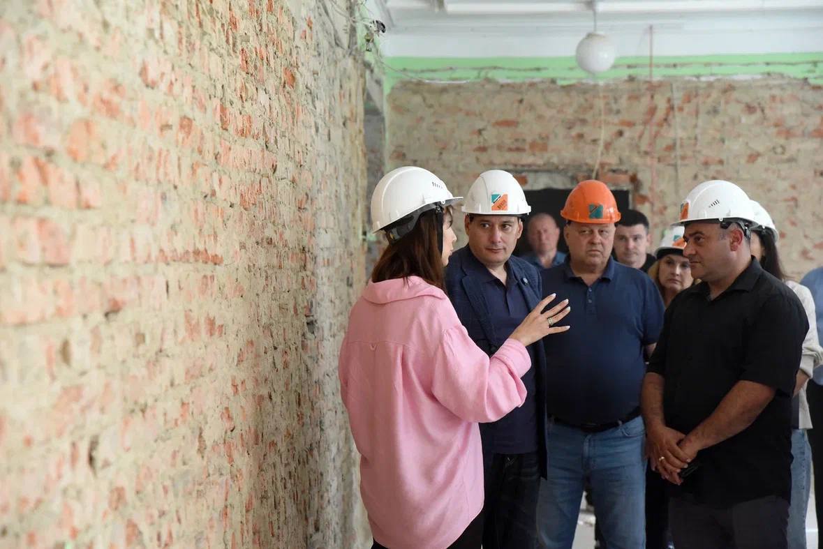 Министерство образования и науки Курской области с радостью присоединяется к поздравлениям в честь Дня рождения Губернатора Курской области Александра Евсеевича Хинштейна! Министерство образования и науки Курской области с радостью присоединяется к поздравлениям в честь Дня рождения Губернатора Курской области Александра Евсеевича Хинштейна!