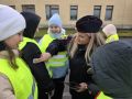 Курчатовская Госавтоинспекция и юные инспекторы движения провели урок дорожной безопасности в рамках профилактической акции "Засветись" и в преддверии школьных каникул