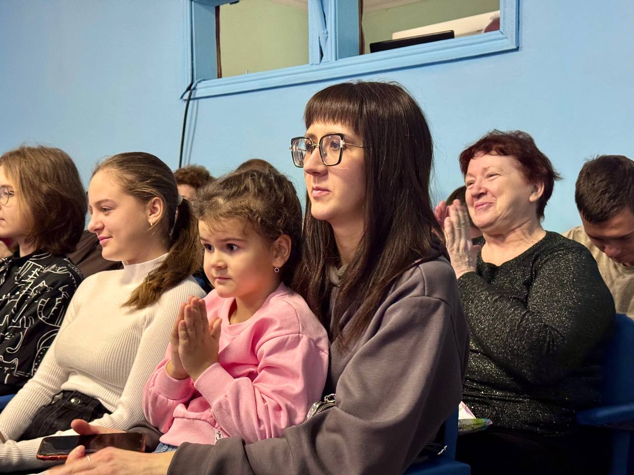 Во Дворце пионеров и школьников началась городская неделя «Театр – детям и юношеству» Во Дворце пионеров и школьников началась городская неделя «Театр – детям и юношеству»