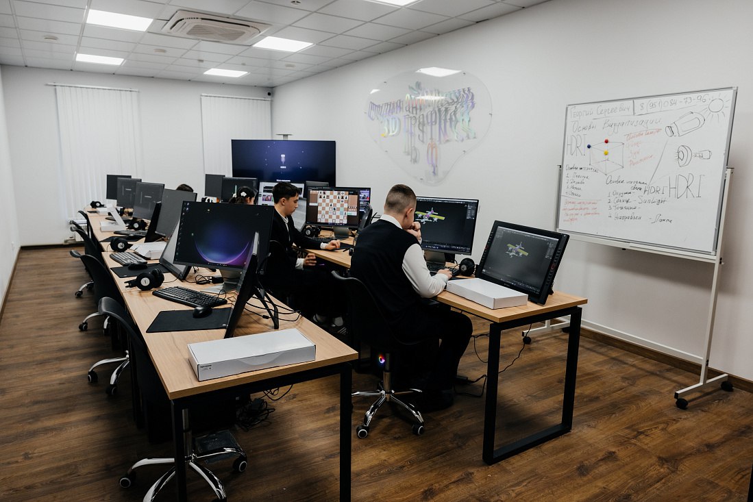 В Курчатове открылась Школа креативных индустрий В Курчатове открылась Школа креативных индустрий