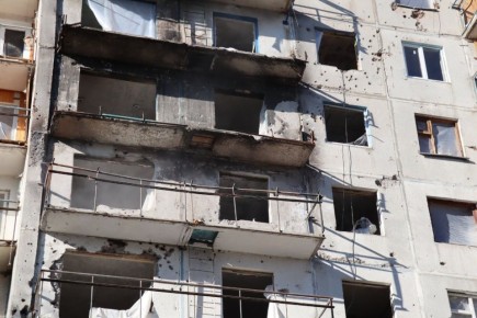 В Курске дом на Союзной, 55 восстановят поэтапно: квартиры — до конца года, фасад — к апрелю 2026