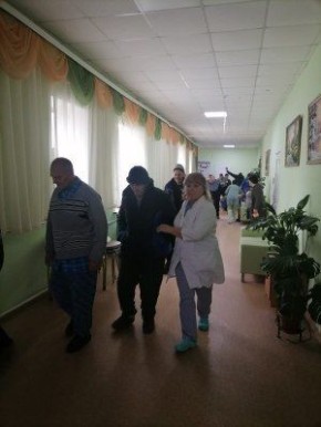 Граждане старшего возраста и инвалиды, находящиеся в организациях стационарного социального обслуживания населения, должны быть в зоне максимальной безопасности