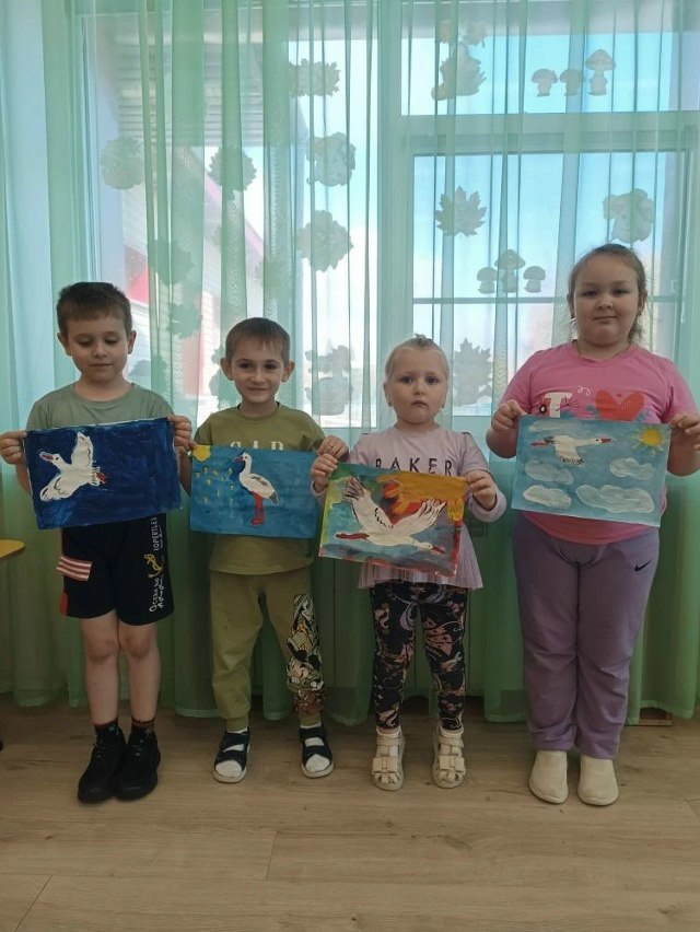 Ежегодно 22 октября проходит Всероссийский национальный день светлой памяти, символизирующий скорбь обо всех погибших солдатах и мирных жителях, отдавших жизнь за мир и свободу народов Ежегодно 22 октября проходит Всероссийский национальный день светлой памяти, символизирующий скорбь обо всех погибших солдатах и мирных жителях, отдавших жизнь за мир и свободу народов