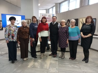 Участники проекта «Курское долголетие» г. Курска посетили творческую встречу с Михаилом Евгеньевичем Денисовым - художником - реставратором Курской картинной галереи имени А. Дейнеки, искусствоведом, которая состоялась в...