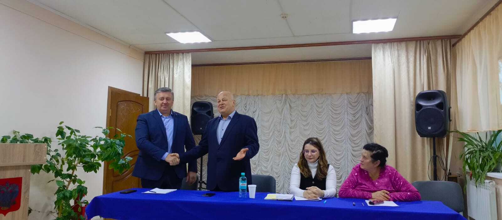 27 октября состоялись собрания депутатов Банинского и Солдатского сельсоветов, на которых прошли выборы новых глав 27 октября состоялись собрания депутатов Банинского и Солдатского сельсоветов, на которых прошли выборы новых глав