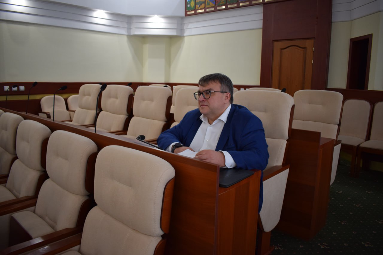 Изменения в составе постоянных комитетов, помощь фермерам, пострадавшим от вооружённого вторжения, содержание безнадзорных животных – вопросы, которые сегодня были рассмотрены на заседании постоянного комитета по аграрной... Изменения в составе постоянных комитетов, помощь фермерам, пострадавшим от вооружённого вторжения, содержание безнадзорных животных – вопросы, которые сегодня были рассмотрены на заседании постоянного комитета по аграрной...