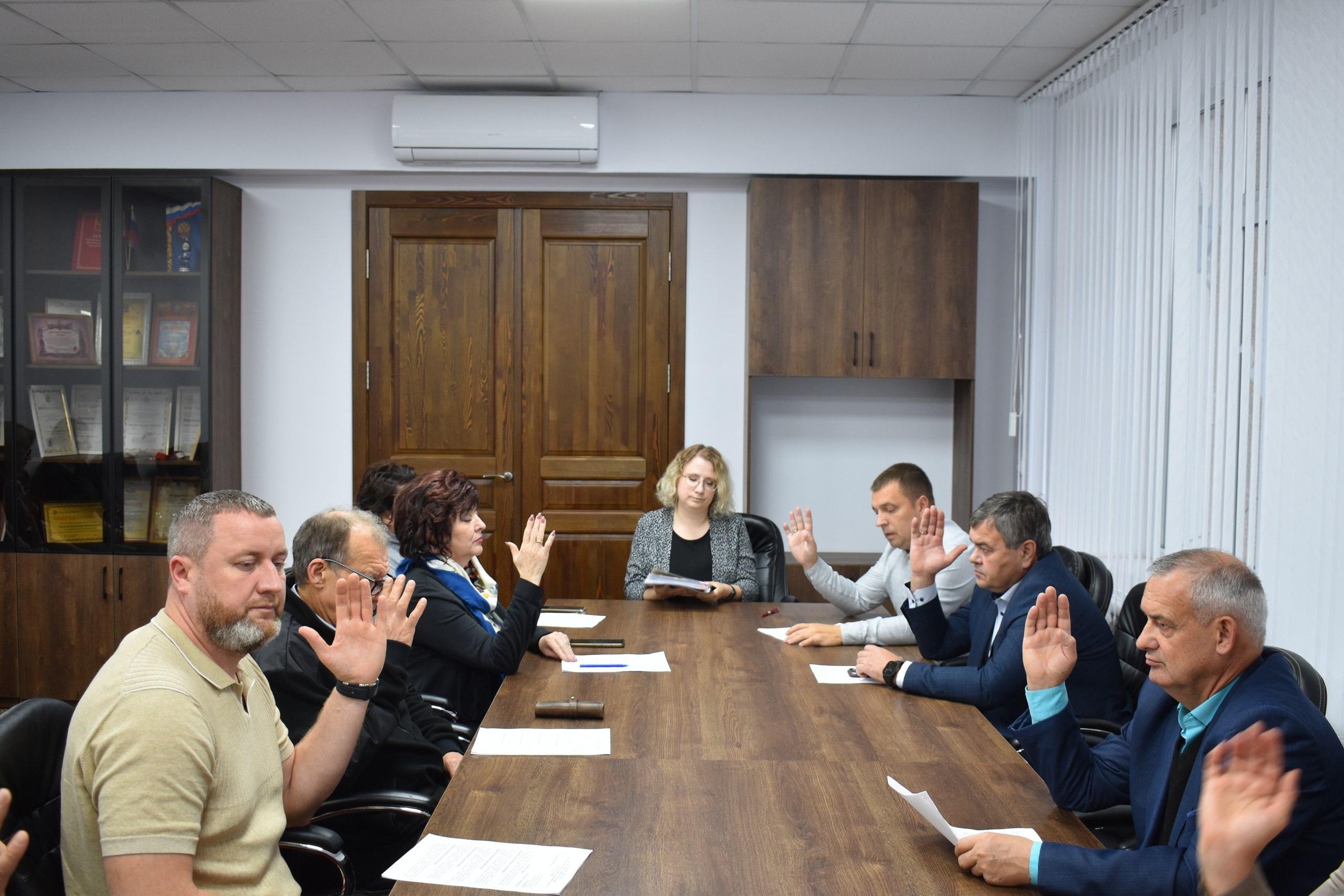 27 октября в Администрации Железногорского района состоялось очередное заседание депутатов Представительного Собрания Железногорского района пятого созыва 27 октября в Администрации Железногорского района состоялось очередное заседание депутатов Представительного Собрания Железногорского района пятого созыва