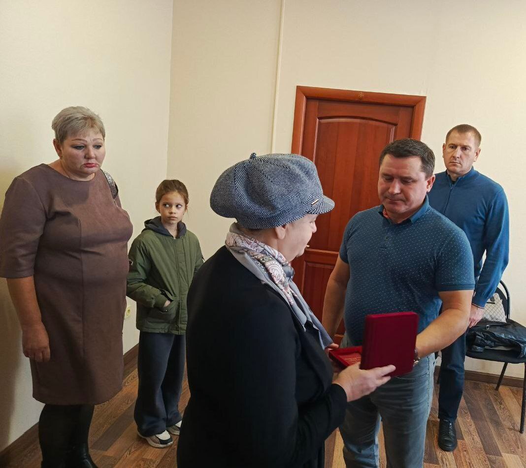 За мужество, отвагу и самоотверженность, проявленные при исполнении воинского долга в ходе СВО, орденом Мужества (посмертно) награждены два наших земляка – Мыльченко Сергей Николаевич и Болкунов Алексей Викторович За мужество, отвагу и самоотверженность, проявленные при исполнении воинского долга в ходе СВО, орденом Мужества (посмертно) награждены два наших земляка – Мыльченко Сергей Николаевич и Болкунов Алексей Викторович