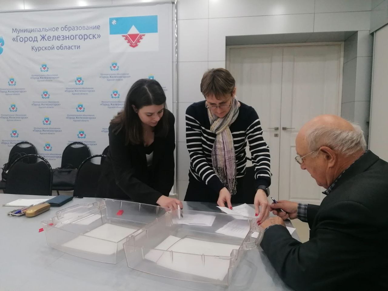 27 октября состоялось заседание Общественного совета муниципального образования «город Железногорск» Курской области 27 октября состоялось заседание Общественного совета муниципального образования «город Железногорск» Курской области