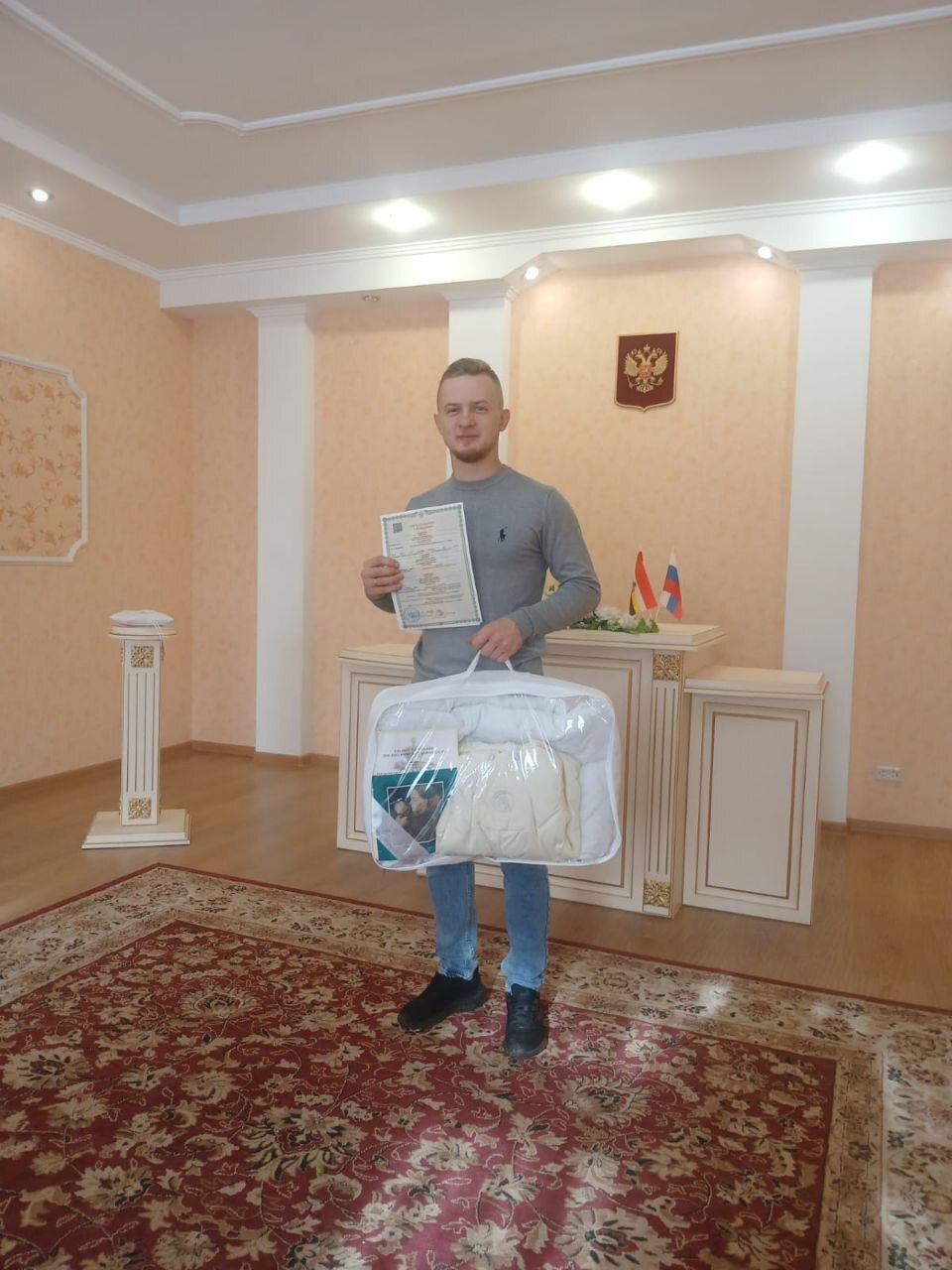 Счастье родителей – в их детях! С рождением ребёнка в семье прибавляется хлопот, но какие же они приятные! Счастье родителей – в их детях! С рождением ребёнка в семье прибавляется хлопот, но какие же они приятные!