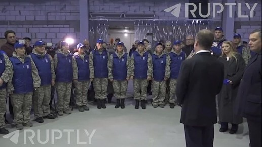 «Мои корни в Курской области. Все, что происходит здесь, по-особенному отзывается и в моей душе»: Дмитрий Медведев прибыл с рабочим визитом в Курскую область — проверил гуманитарные центры и встретился с прифронтовыми...