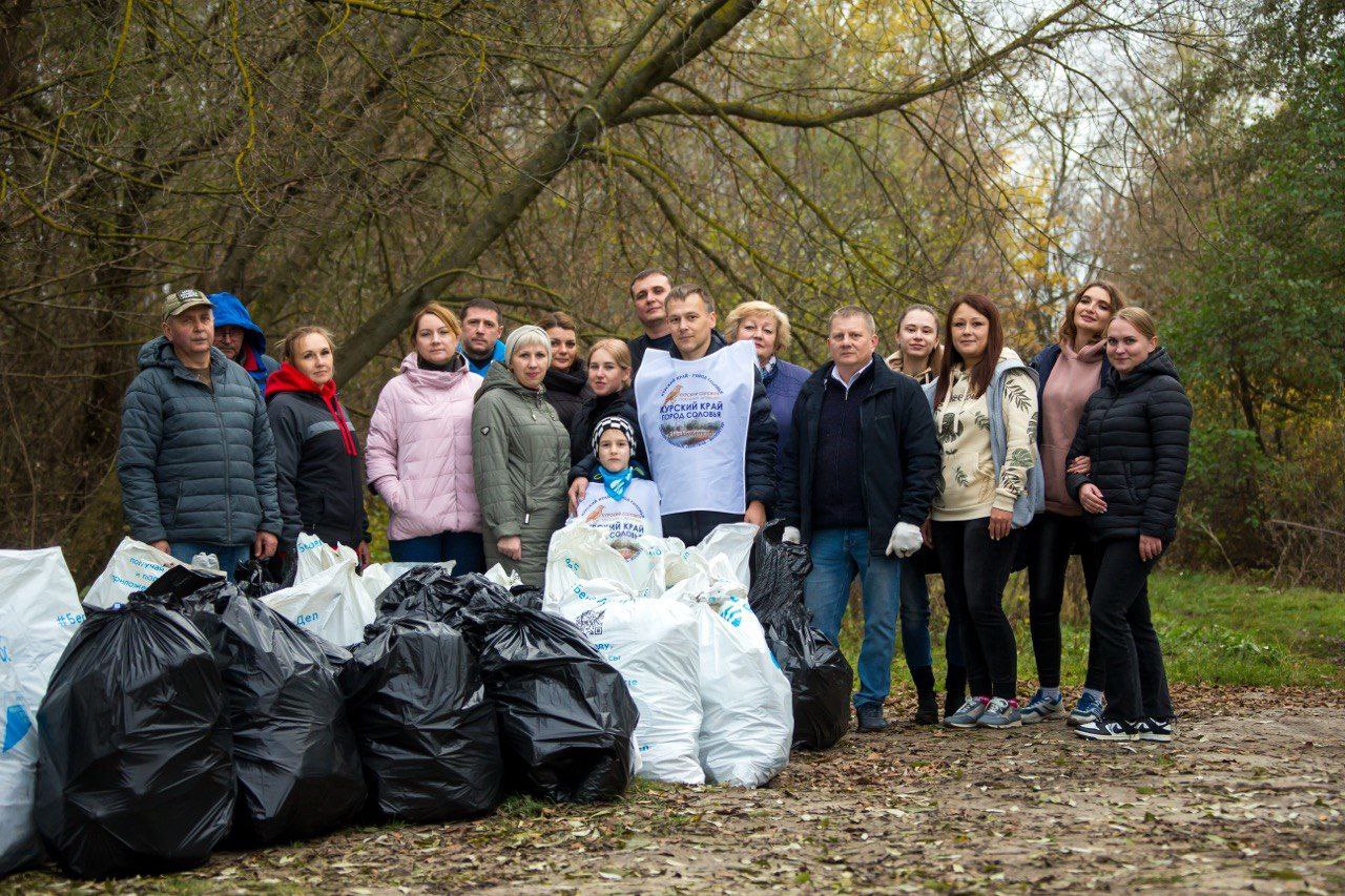 Куряне очистили территорию вокруг Стрелецкого озера Куряне очистили территорию вокруг Стрелецкого озера