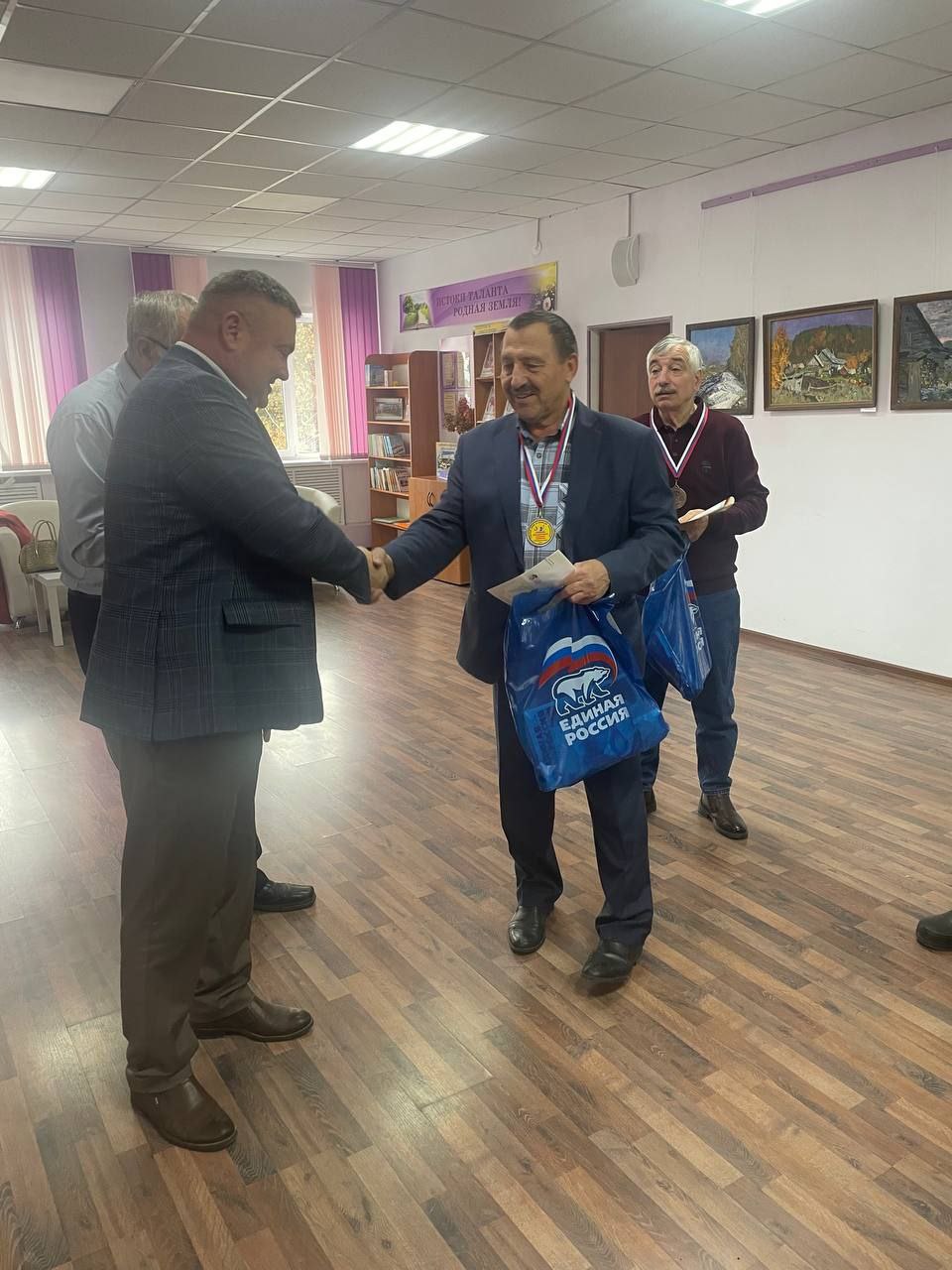 Олег Быковский: Сегодня, 28 октября 2025 года, состоялось важное событие — районный турнир по шахматам, посвященный Дню работника сельского хозяйства Олег Быковский: Сегодня, 28 октября 2025 года, состоялось важное событие — районный турнир по шахматам, посвященный Дню работника сельского хозяйства