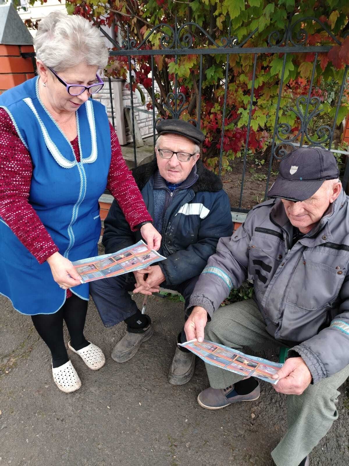 Ежегодно с наступлением холодов существенно увеличивается число пожаров, возникающих по причине нарушения мер пожарной безопасности при эксплуатации печного отопления и использовании электронагревательных приборов и... Ежегодно с наступлением холодов существенно увеличивается число пожаров, возникающих по причине нарушения мер пожарной безопасности при эксплуатации печного отопления и использовании электронагревательных приборов и...