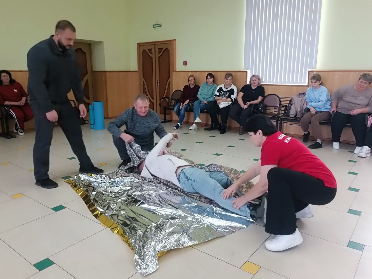 В Поныровском районе состоялось первое занятие в рамках нового социального проекта «Добровольная санитарная дружина» В Поныровском районе состоялось первое занятие в рамках нового социального проекта «Добровольная санитарная дружина»