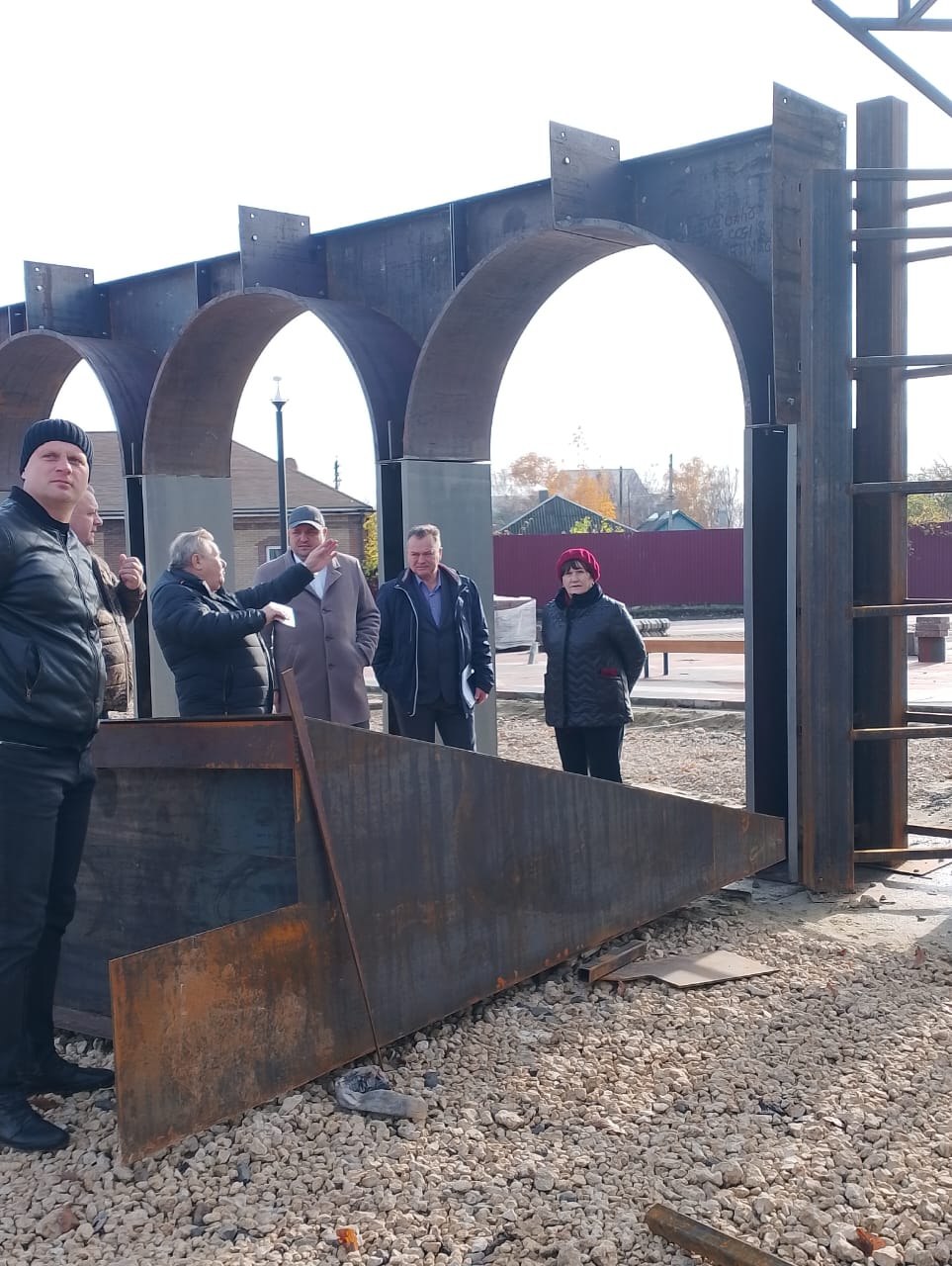 Министр жилищно-коммунального хозяйства и ТЭК Курской области Александр Мулевин провел выездное совещание в местечке Свобода Золотухинского района Министр жилищно-коммунального хозяйства и ТЭК Курской области Александр Мулевин провел выездное совещание в местечке Свобода Золотухинского района