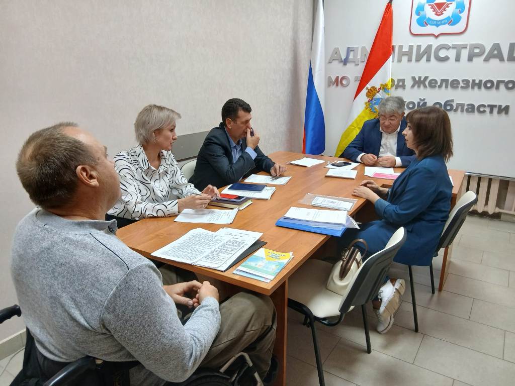 Александр Михайлов: Провел очередной личный прием граждан, на котором с железногорцами обсудили ряд вопросов Александр Михайлов: Провел очередной личный прием граждан, на котором с железногорцами обсудили ряд вопросов