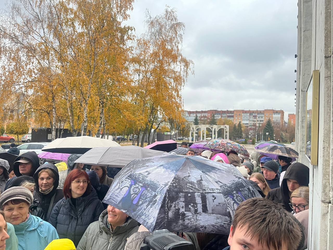 Для продажи билетов на «Ревизора» в Курске открыли дополнительную кассу Для продажи билетов на «Ревизора» в Курске открыли дополнительную кассу