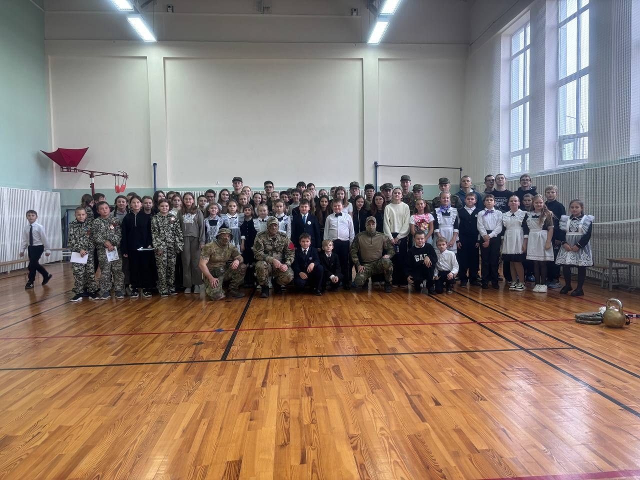 На базе Медвенской школы состоялся районный обучающий Чемпионат "Битва дронов" и "Первая помощь" На базе Медвенской школы состоялся районный обучающий Чемпионат "Битва дронов" и "Первая помощь"