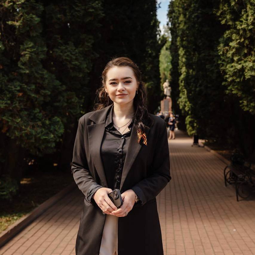 123 Александр Хинштейн утвердил в должности своих советников 123 Александр Хинштейн утвердил в должности своих советников