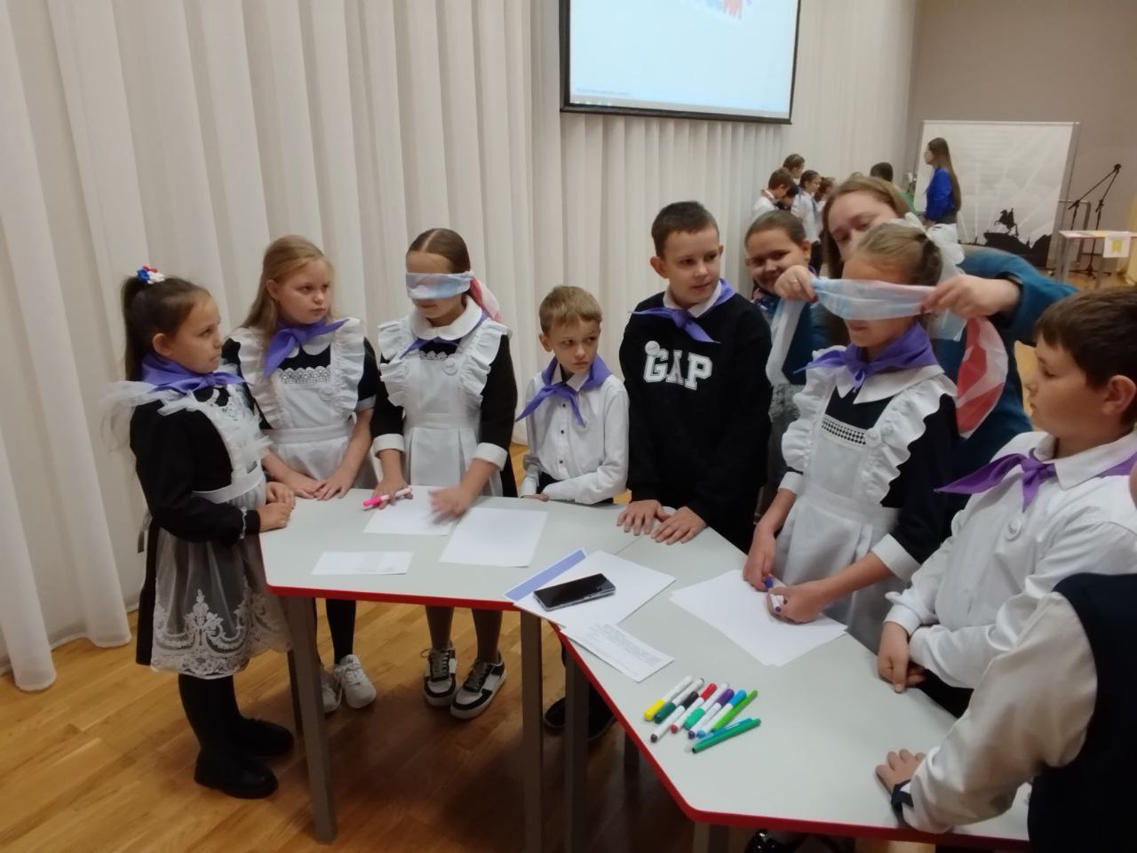 Виктор Катунин: И еще одно событие в жизни наших детей сегодня прошло в Медвенском районе Виктор Катунин: И еще одно событие в жизни наших детей сегодня прошло в Медвенском районе