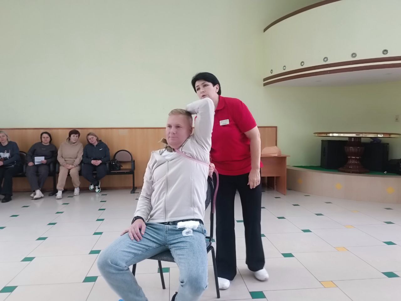 В Поныровском районе состоялось первое занятие в рамках нового социального проекта «Добровольная санитарная дружина» В Поныровском районе состоялось первое занятие в рамках нового социального проекта «Добровольная санитарная дружина»