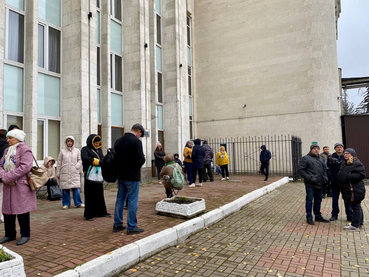 «Не часто к нам в Курск приезжают такие театры»: куряне с нетерпением ждут гастроли московских театров «Не часто к нам в Курск приезжают такие театры»: куряне с нетерпением ждут гастроли московских театров