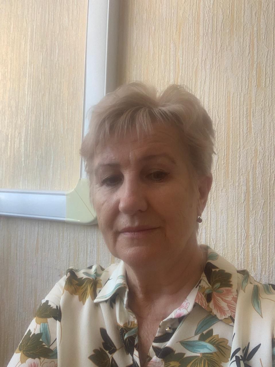 Сергей Цуканов: Сегодня свой юбилей отмечает заместитель начальника управления правового обеспечения-начальник отдела организационной работы Администрации Фатежского района Тамара Сохина