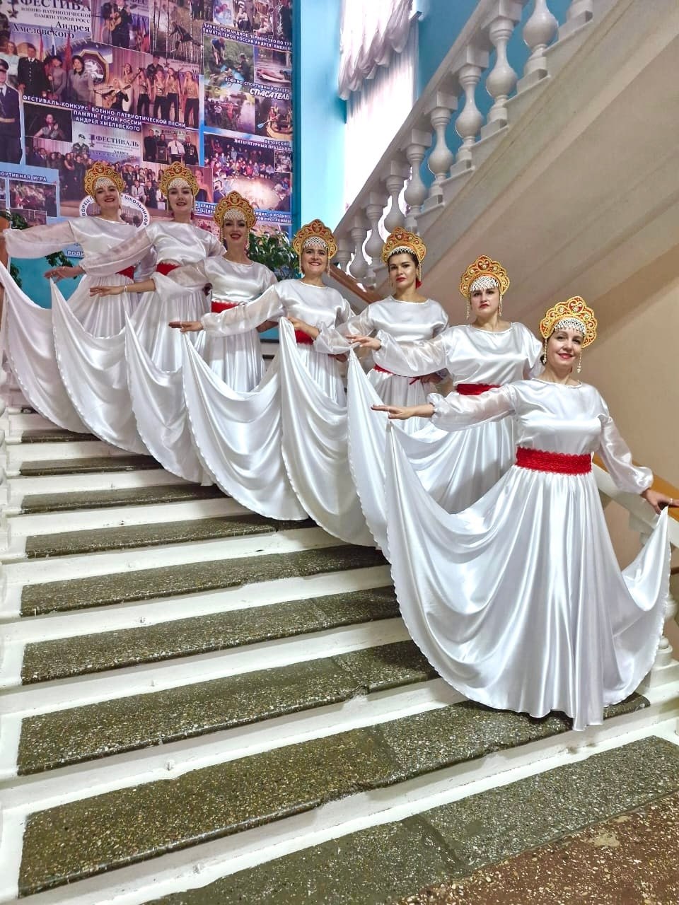 Виктор Кожухов: 28 октября 2025 года в Солнечном зале Дворца пионеров и школьников города Курска состоялся смотр самодеятельного художественного творчества работников системы образования Виктор Кожухов: 28 октября 2025 года в Солнечном зале Дворца пионеров и школьников города Курска состоялся смотр самодеятельного художественного творчества работников системы образования