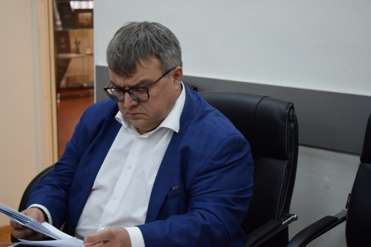 Вопросы сохранения исторической памяти и совершенствования действующих норм в избирательной сфере и работе государственных органов рассматривались 28 октября на заседании постоянного комитета по законодательству, местному... Вопросы сохранения исторической памяти и совершенствования действующих норм в избирательной сфере и работе государственных органов рассматривались 28 октября на заседании постоянного комитета по законодательству, местному...