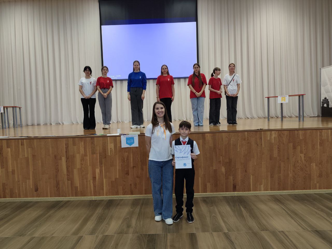 Виктор Катунин: И еще одно событие в жизни наших детей сегодня прошло в Медвенском районе Виктор Катунин: И еще одно событие в жизни наших детей сегодня прошло в Медвенском районе