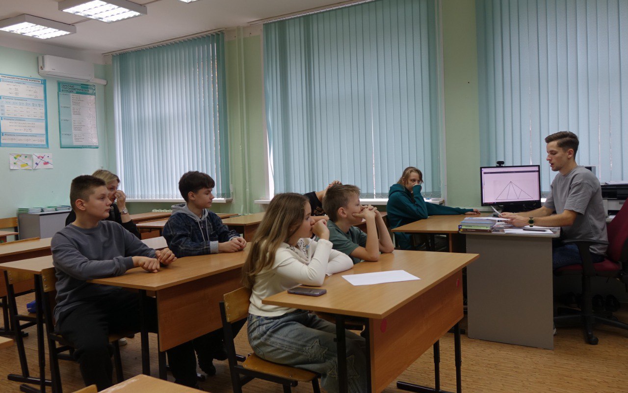 Игорь Корпунков: Курчатов – центр профориентации и школьного образования, открытый для общения и развития детей Игорь Корпунков: Курчатов – центр профориентации и школьного образования, открытый для общения и развития детей