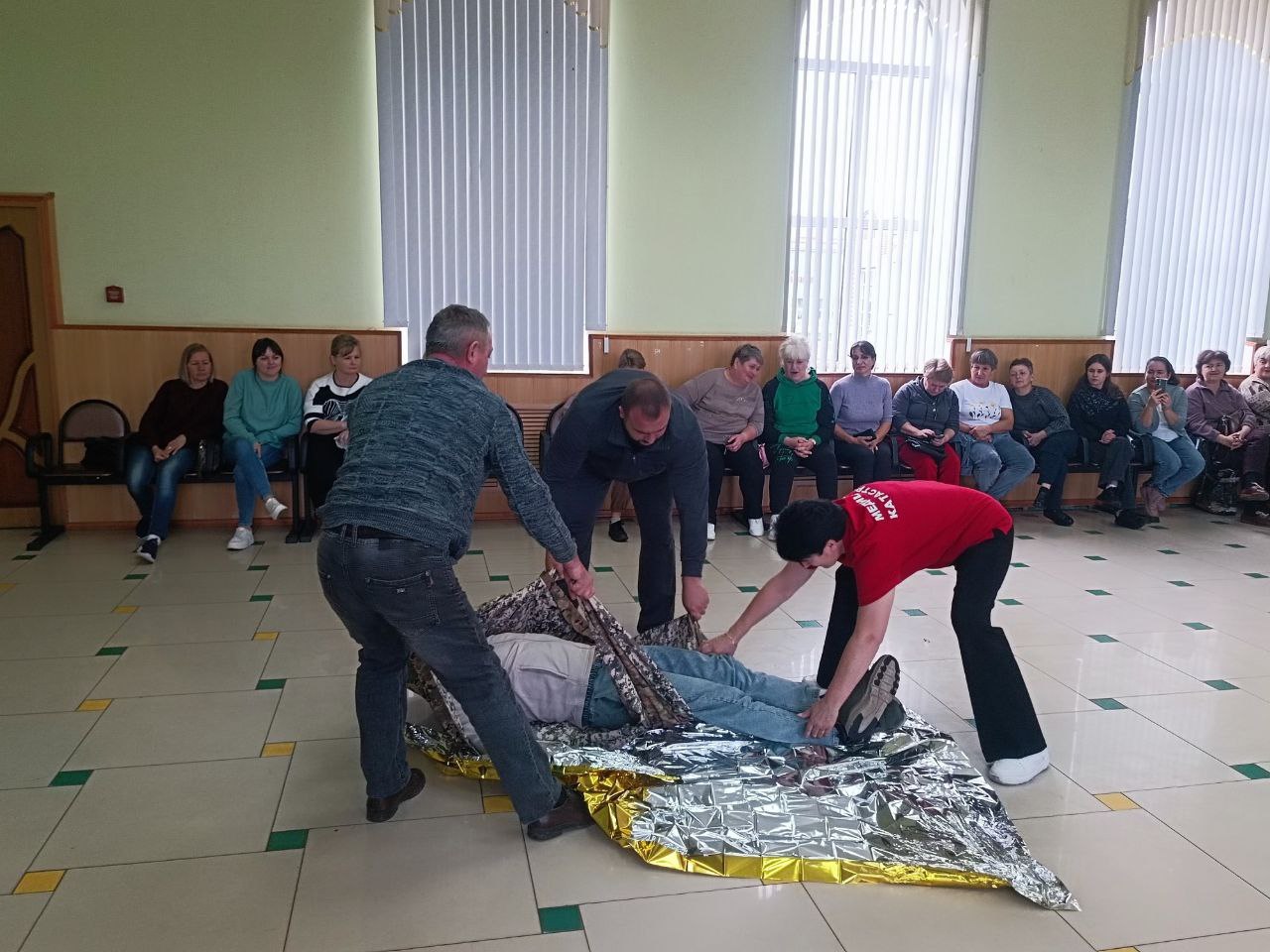 В Поныровском районе состоялось первое занятие в рамках нового социального проекта «Добровольная санитарная дружина» В Поныровском районе состоялось первое занятие в рамках нового социального проекта «Добровольная санитарная дружина»