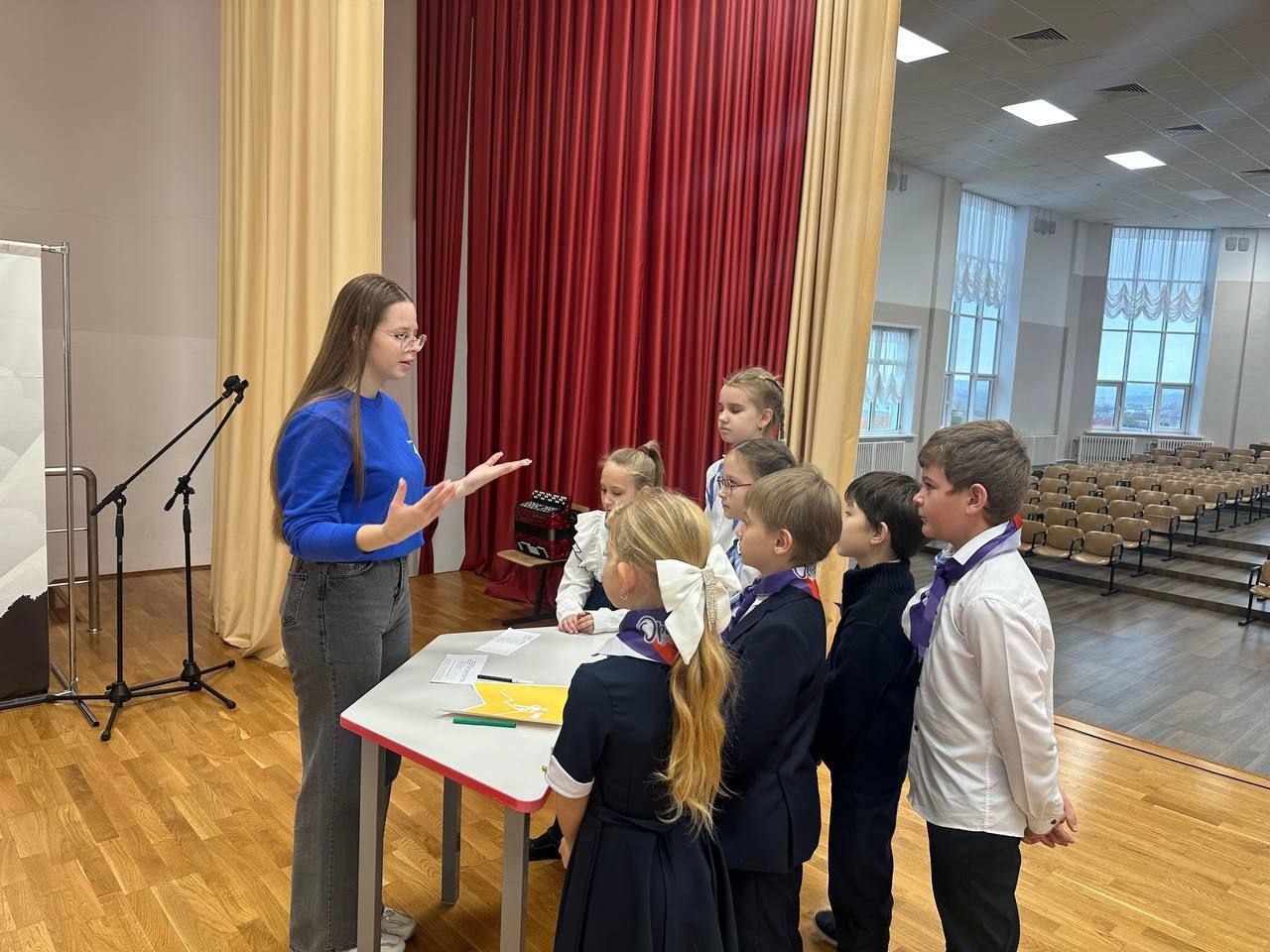 Виктор Катунин: И еще одно событие в жизни наших детей сегодня прошло в Медвенском районе Виктор Катунин: И еще одно событие в жизни наших детей сегодня прошло в Медвенском районе