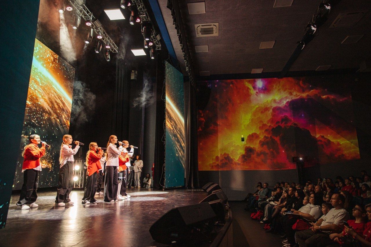 В Городском молодежном центре «Гелиос» прошел фестиваль «Родные – Любимые», организованный сообществом «Движения первых» В Городском молодежном центре «Гелиос» прошел фестиваль «Родные – Любимые», организованный сообществом «Движения первых»