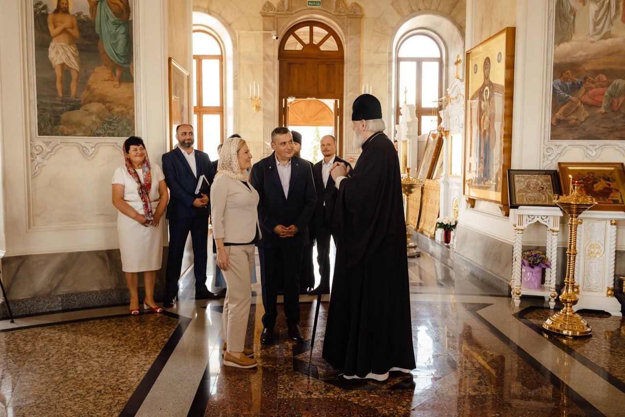 Хинштейн напомнил, кто из известных политиков посещал Курскую крепость Хинштейн напомнил, кто из известных политиков посещал Курскую крепость