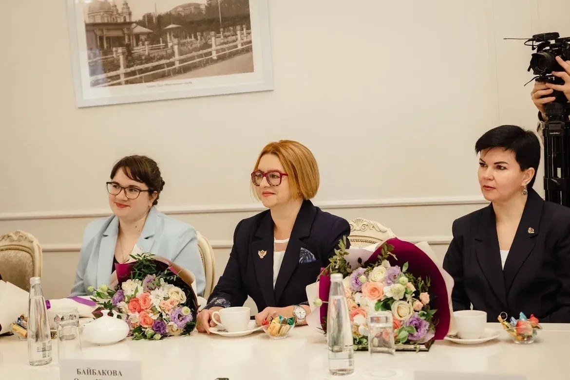 Их сердца принадлежат детям Их сердца принадлежат детям