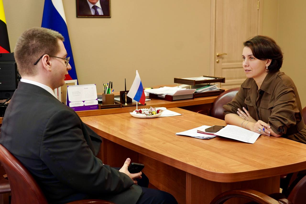 Врио министра образования и науки Курской области Наталия Леонова пообщалась с инициативным школьником Степаном Надобновым и поделилась результатами встречи: