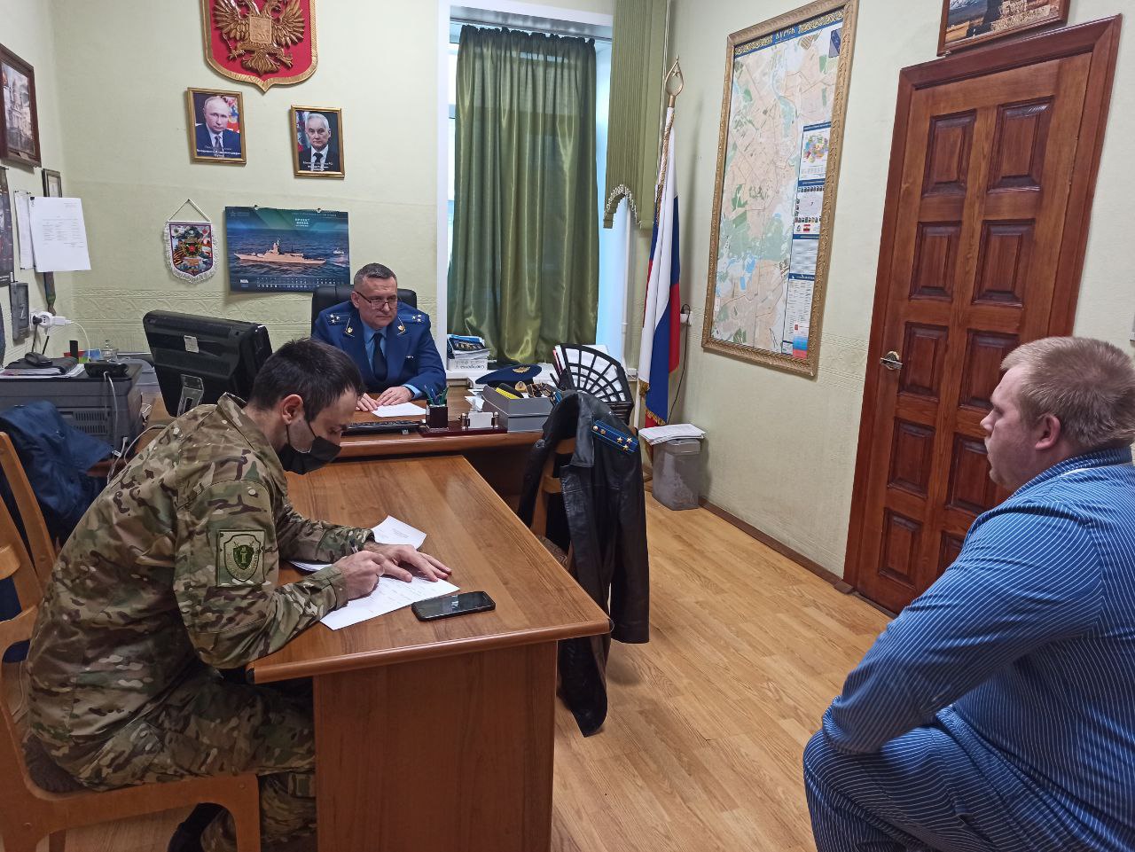 Первый заместитель прокурора Курской области провел личный прием участников специальной военной операции Первый заместитель прокурора Курской области провел личный прием участников специальной военной операции