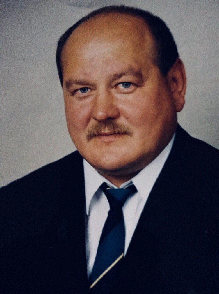 С ДНЁМ РОЖДЕНИЯ!. Сегодня день рождения отмечает наш земляк, заслуженный мастер спорта СССР Александр Шуров