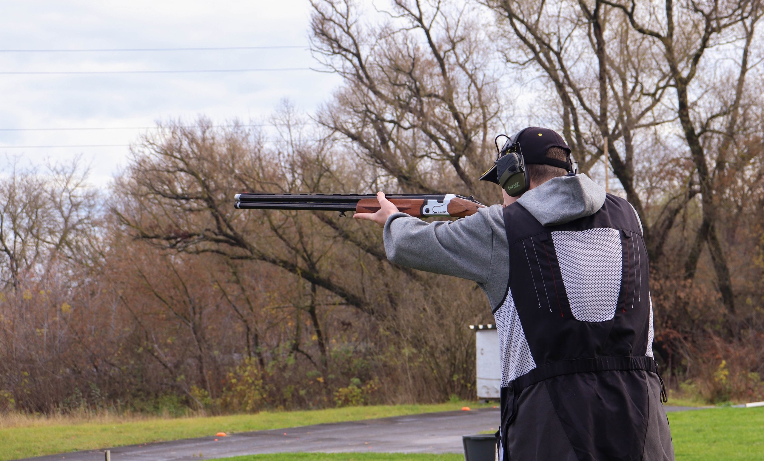 ЛУЧШИЕ НА КУБКЕ. В Курске завершился Курской области по стендовой стрельбе, посвящённый памяти рядового Алексея Тверского, погибшего при исполнении служебного долга в ходе специальной военной операции ЛУЧШИЕ НА КУБКЕ. В Курске завершился Курской области по стендовой стрельбе, посвящённый памяти рядового Алексея Тверского, погибшего при исполнении служебного долга в ходе специальной военной операции