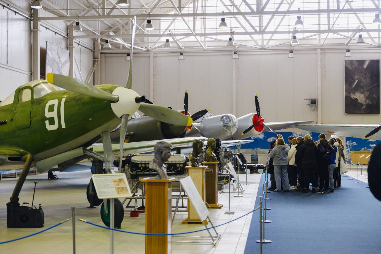 ЛДПР подарила детям из Мариуполя путешествие в мир космоса ЛДПР подарила детям из Мариуполя путешествие в мир космоса