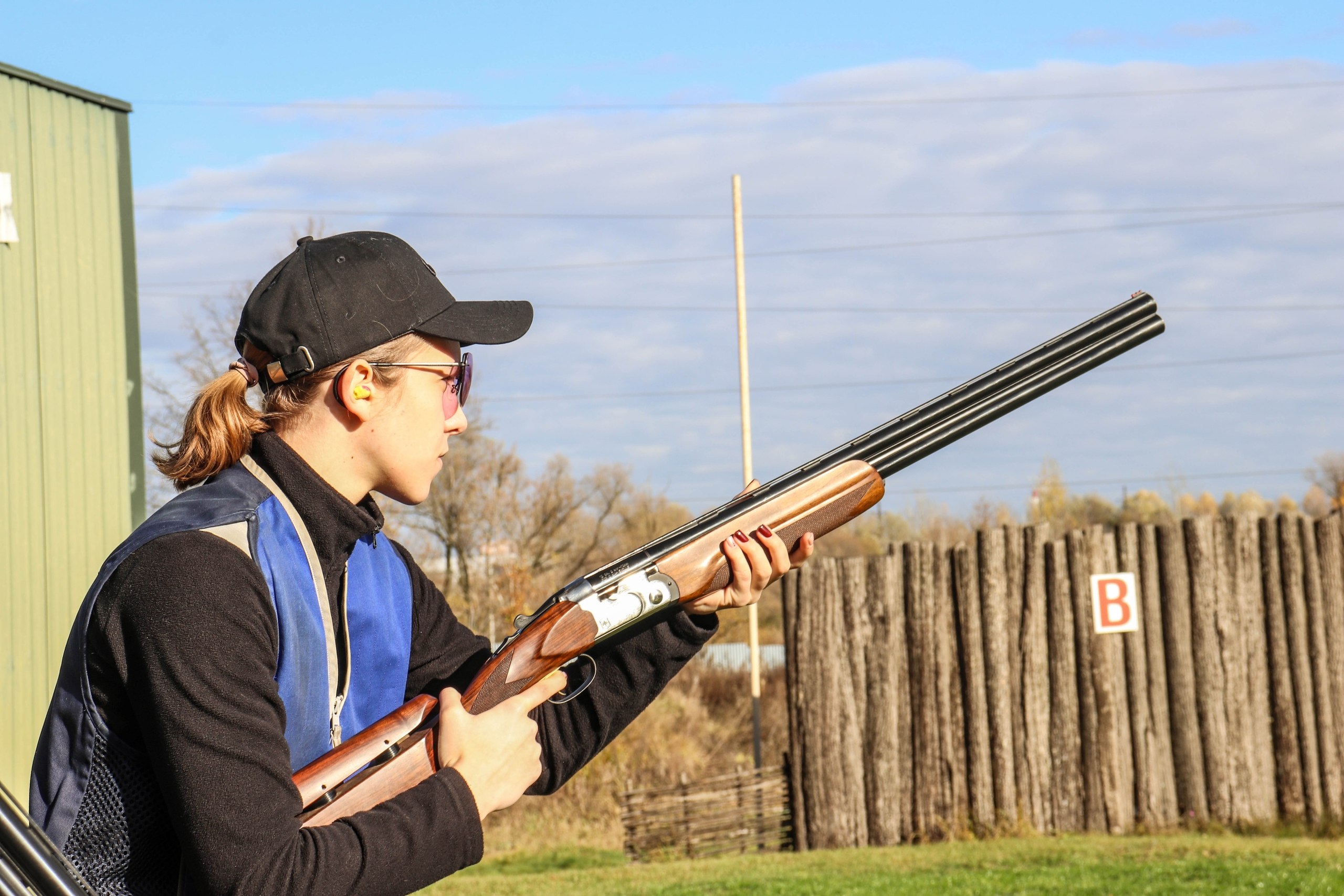 ЛУЧШИЕ НА КУБКЕ. В Курске завершился Курской области по стендовой стрельбе, посвящённый памяти рядового Алексея Тверского, погибшего при исполнении служебного долга в ходе специальной военной операции ЛУЧШИЕ НА КУБКЕ. В Курске завершился Курской области по стендовой стрельбе, посвящённый памяти рядового Алексея Тверского, погибшего при исполнении служебного долга в ходе специальной военной операции