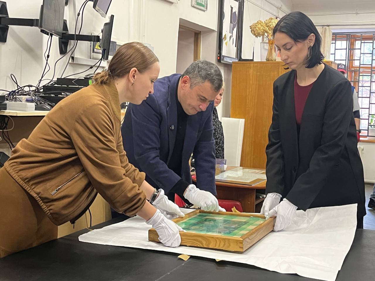 Работы Александра Дейнеки, которые выставлялись в Третьяковке, вернулись обратно в коллекцию Курской картинной галереи Работы Александра Дейнеки, которые выставлялись в Третьяковке, вернулись обратно в коллекцию Курской картинной галереи