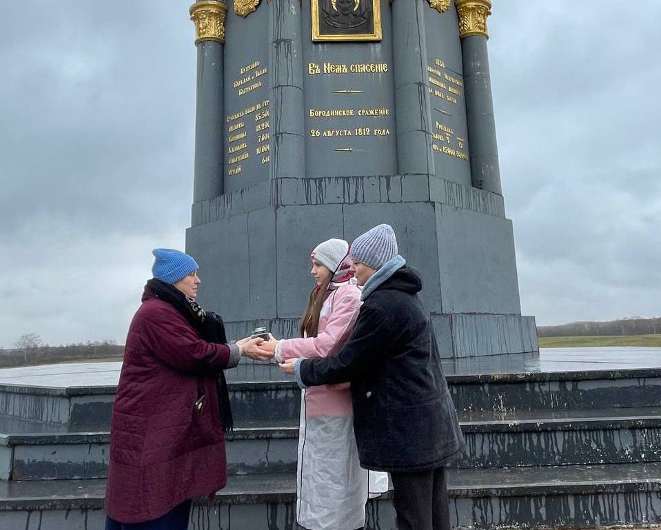 Обучающаяся Гончаровской школы Арина Долгая стала лауреатом XXI Всероссийского литературно-художественного детского и юношеского конкурса "Гренадеры, вперёд!"