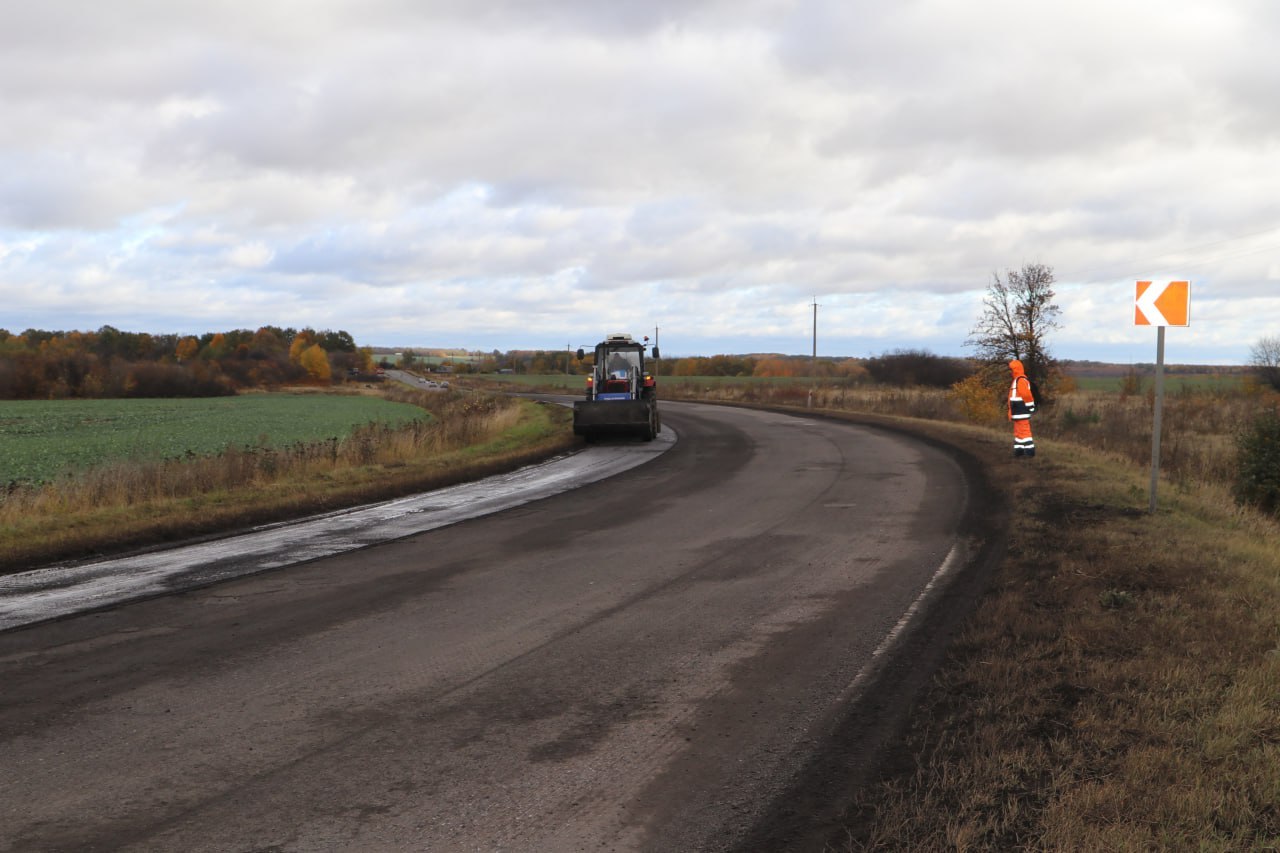 В этом году в ходе реализации нацпроекта «Инфраструктура для жизни» Росавтодор выделил Курской области дополнительное финансирование В этом году в ходе реализации нацпроекта «Инфраструктура для жизни» Росавтодор выделил Курской области дополнительное финансирование
