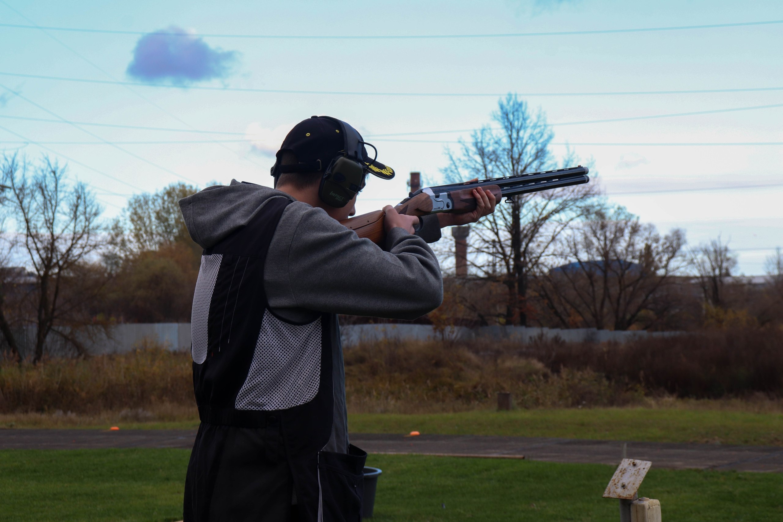 ЛУЧШИЕ НА КУБКЕ. В Курске завершился Курской области по стендовой стрельбе, посвящённый памяти рядового Алексея Тверского, погибшего при исполнении служебного долга в ходе специальной военной операции ЛУЧШИЕ НА КУБКЕ. В Курске завершился Курской области по стендовой стрельбе, посвящённый памяти рядового Алексея Тверского, погибшего при исполнении служебного долга в ходе специальной военной операции