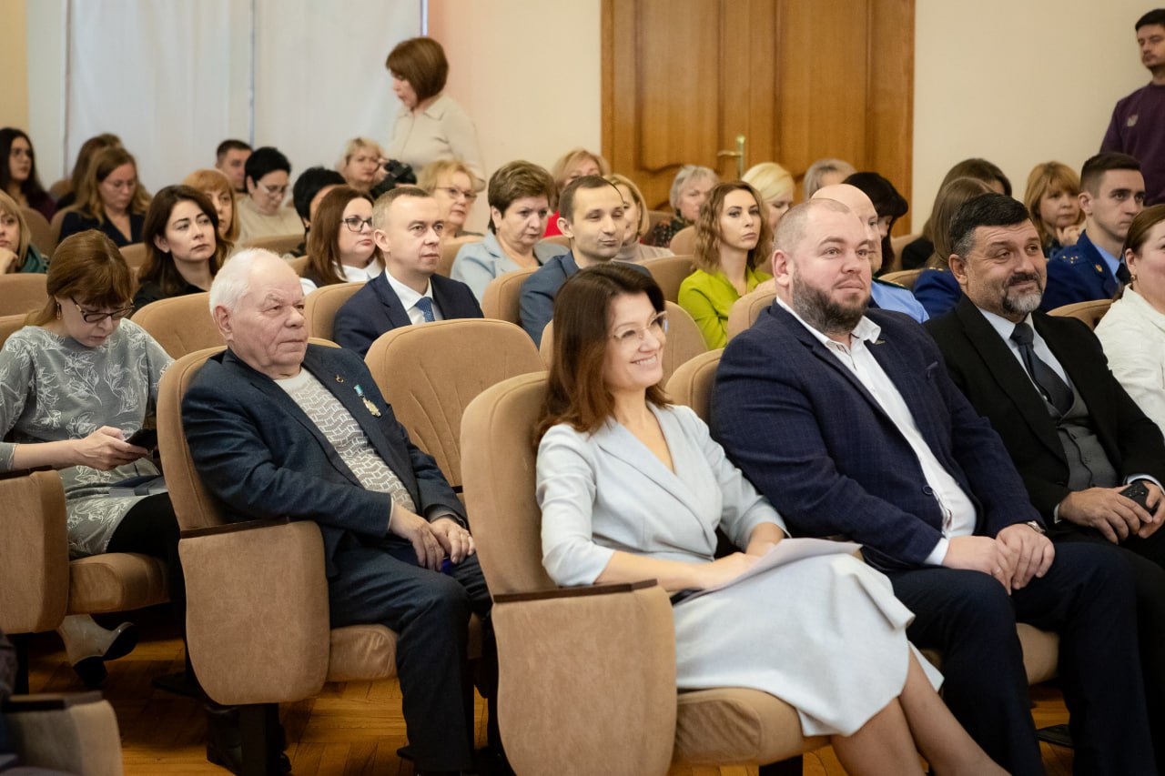 Евгений Маслов: Сегодня прошли публичные слушания по проекту решения Курского городского Собрания «О бюджете города Курска на 2026 год и на плановый период 2027 и 2028 годов» Евгений Маслов: Сегодня прошли публичные слушания по проекту решения Курского городского Собрания «О бюджете города Курска на 2026 год и на плановый период 2027 и 2028 годов»