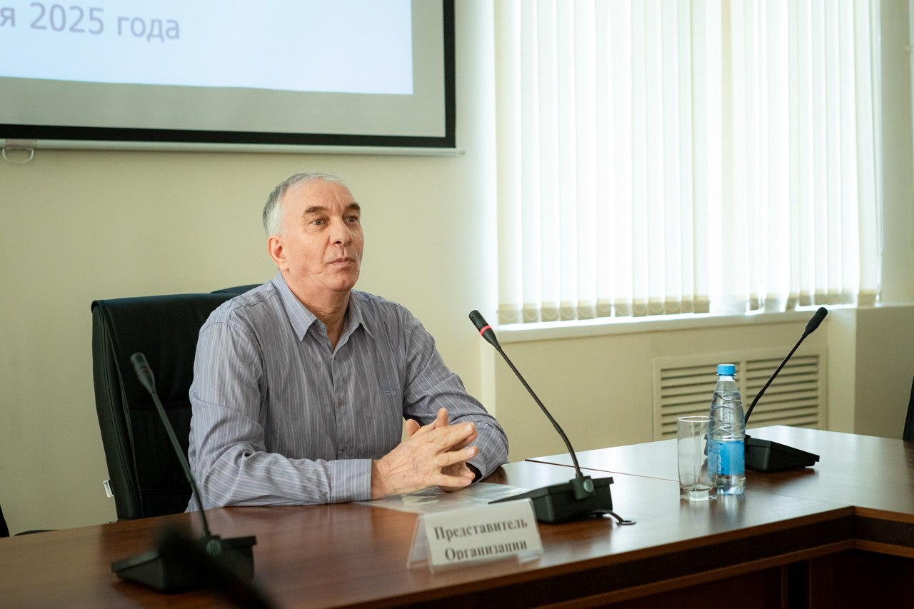 В Курске обсудили нелегальную занятость В Курске обсудили нелегальную занятость