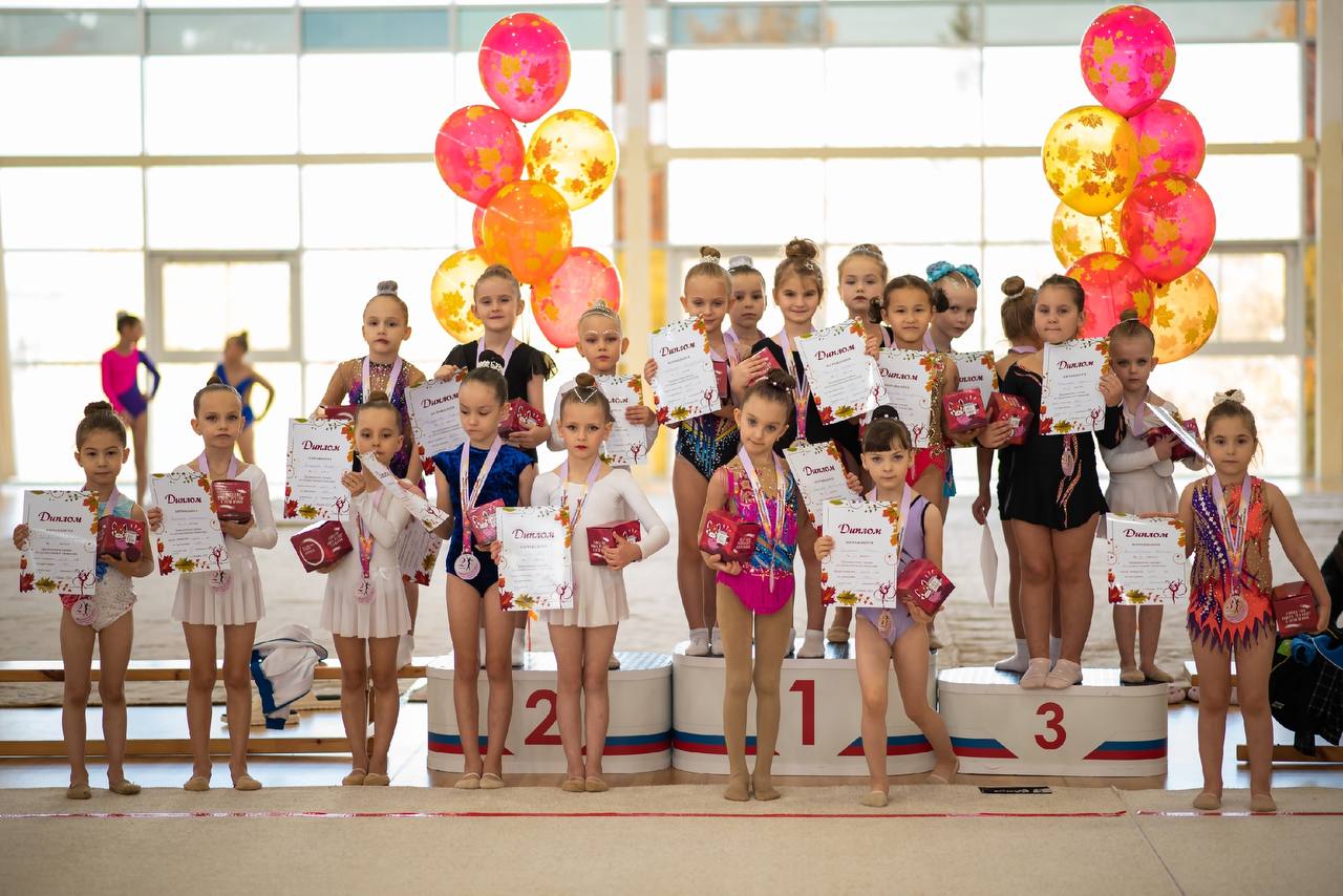 Виктор Петров: 26 октября в спортивном комплексе «Артель» города Обоянь прошёл открытый турнир по художественной гимнастике Виктор Петров: 26 октября в спортивном комплексе «Артель» города Обоянь прошёл открытый турнир по художественной гимнастике